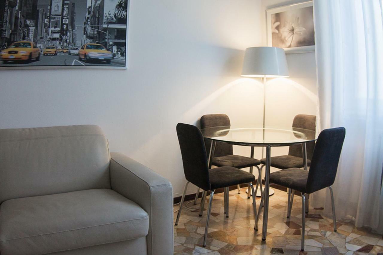 Convenient And Private Place In מילאנו מראה חיצוני תמונה